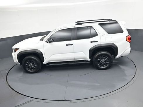 Used 2025 Toyota 4Runner SR5 image 29