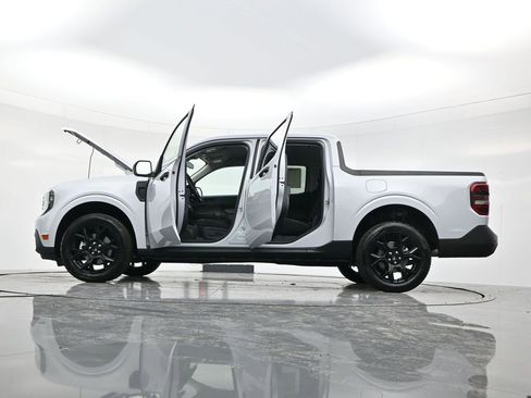 New 2025 Ford Maverick XLT w/ XLT Luxury Package image 59