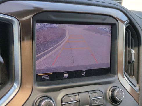 Used 2019 Chevrolet Silverado 1500 High Country w/ Z71 Off-Road Package image 31