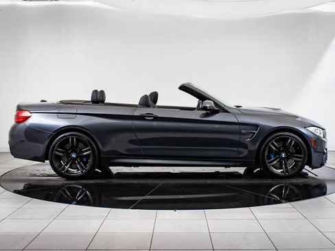 Used 2015 BMW M4 Convertible image 12