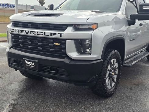 Used 2022 Chevrolet Silverado 2500 Custom w/ Custom Value Package AWD/4WD image 10