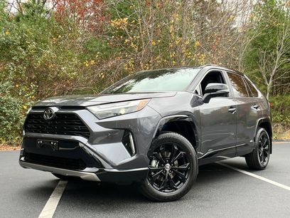 New 2025 Toyota RAV4 XSE w/ Advanced Technology Package