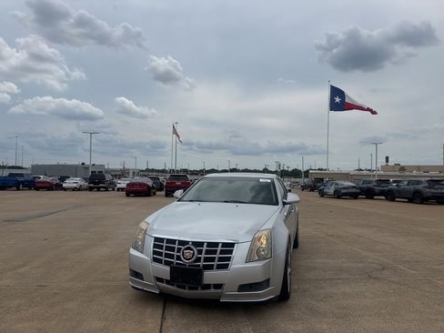 Used 2013 Cadillac CTS Luxury RWD image 6
