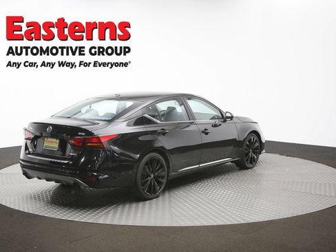 Used 2022 Nissan Altima 2.0 SR FWD image 41