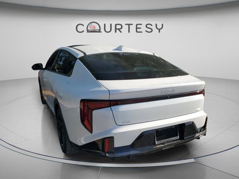 New 2026 Kia K4 GT-Line Turbo FWD image 2
