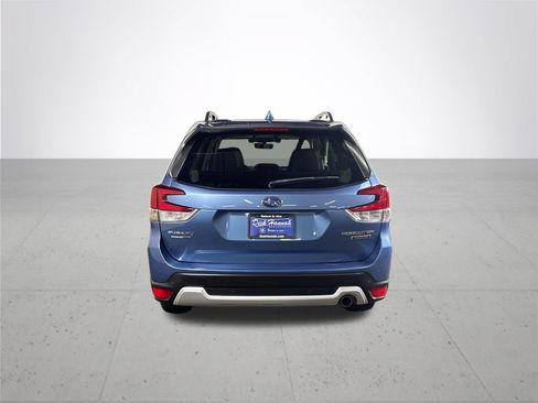 Used 2019 Subaru Forester Touring AWD/4WD image 7