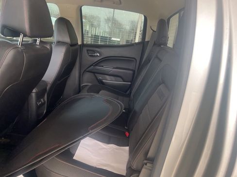 Used 2018 GMC Canyon All Terrain w/ Trailering Package image 14