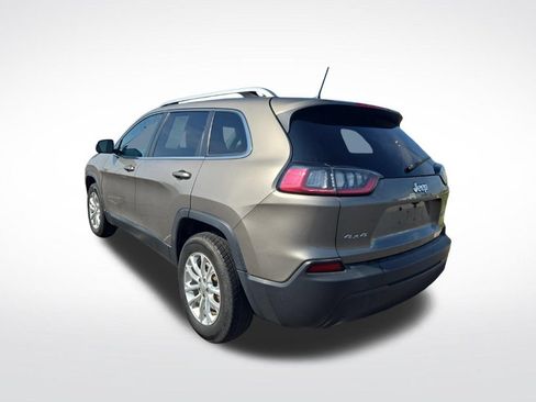 Used 2019 Jeep Cherokee Latitude w/ Popular Appearance Group AWD/4WD image 5