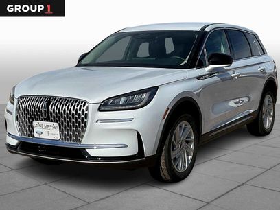 Used 2025 Lincoln Corsair FWD w/ Rear Removable Package Tray