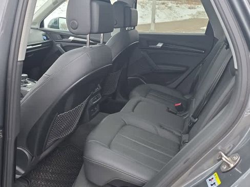 Used 2020 Audi Q5 2.0T Premium Plus w/ Premium Plus Package image 6