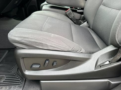 Certified 2018 Chevrolet Silverado 1500 LT w/ All Star Edition RWD image 13