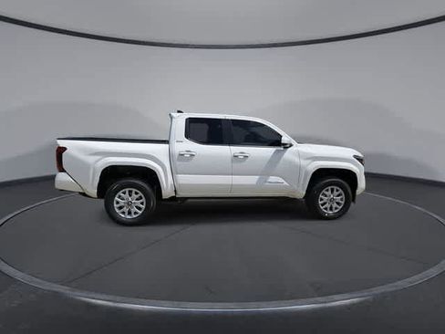 New 2026 Toyota Tacoma SR5 AWD/4WD image 9