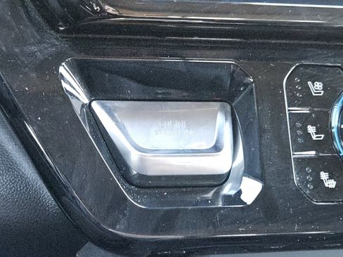 Used 2024 GMC Sierra 1500 AT4 w/ Technology Package image 26