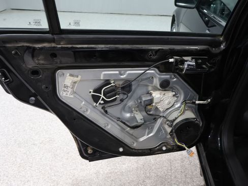 Used 2012 Ford Fusion SEL image 18