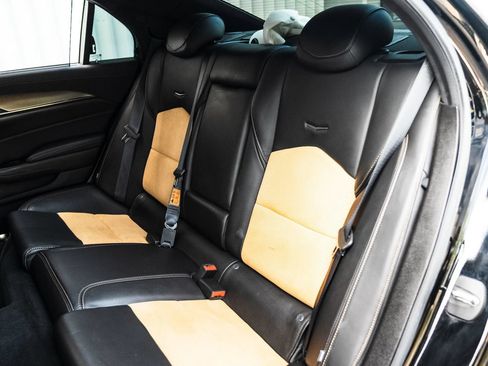 Used 2018 Cadillac CTS V w/ Luxury Package RWD image 16