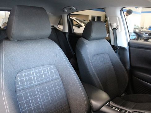 Certified 2023 Honda HR-V LX image 24