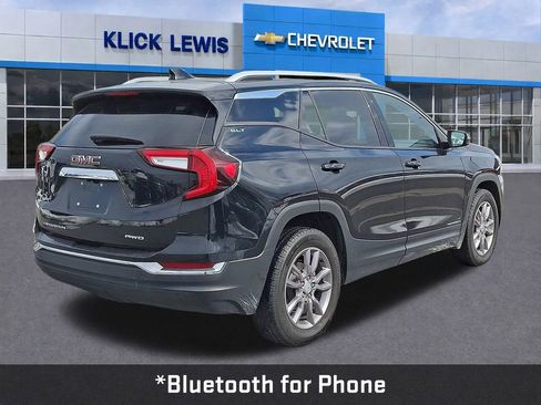 Used 2024 GMC Terrain SLT image 8