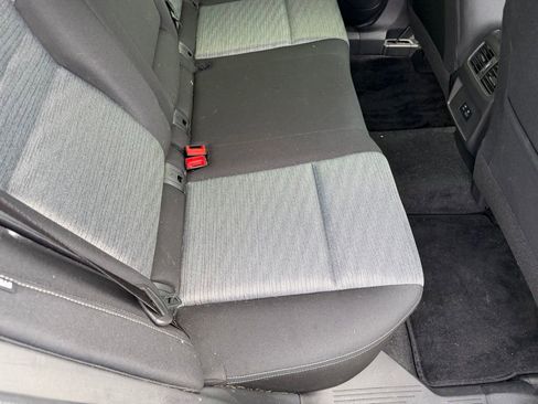Used 2023 Nissan Rogue SV FWD image 19