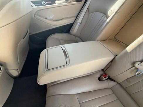 Used 2015 Hyundai Genesis 3.8 w/ Option Group 03 image 17