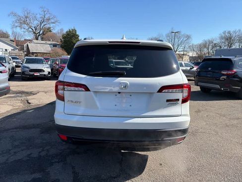 Used 2022 Honda Pilot TrailSport image 10