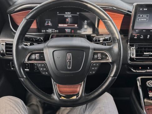 Used 2024 Lincoln Navigator L 4WD image 26