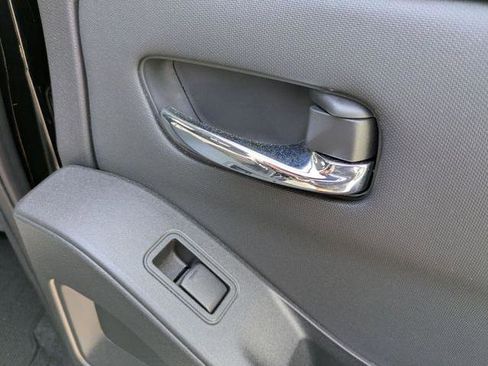 Certified 2024 Nissan Frontier SV w/ SV Convenience Package image 30