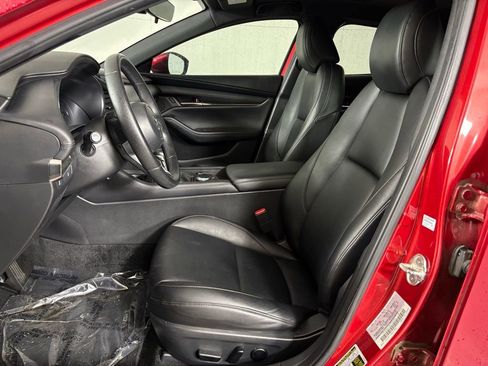 Used 2022 MAZDA MAZDA3 s image 16