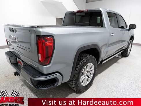 Used 2025 GMC Sierra 1500 Denali w/ Technology Package AWD/4WD image 5