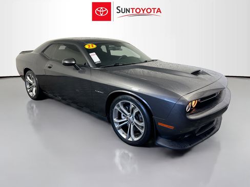 Used 2022 Dodge Challenger R/T RWD image 1