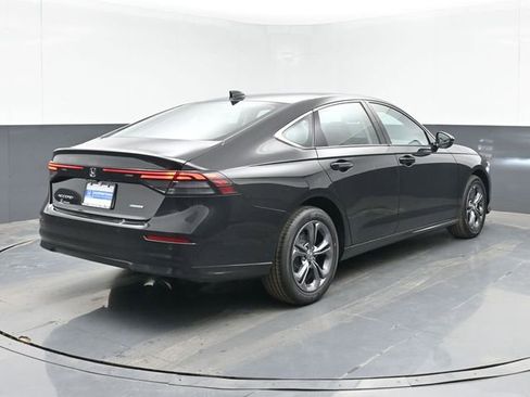 New 2026 Honda Accord EX-L image 10