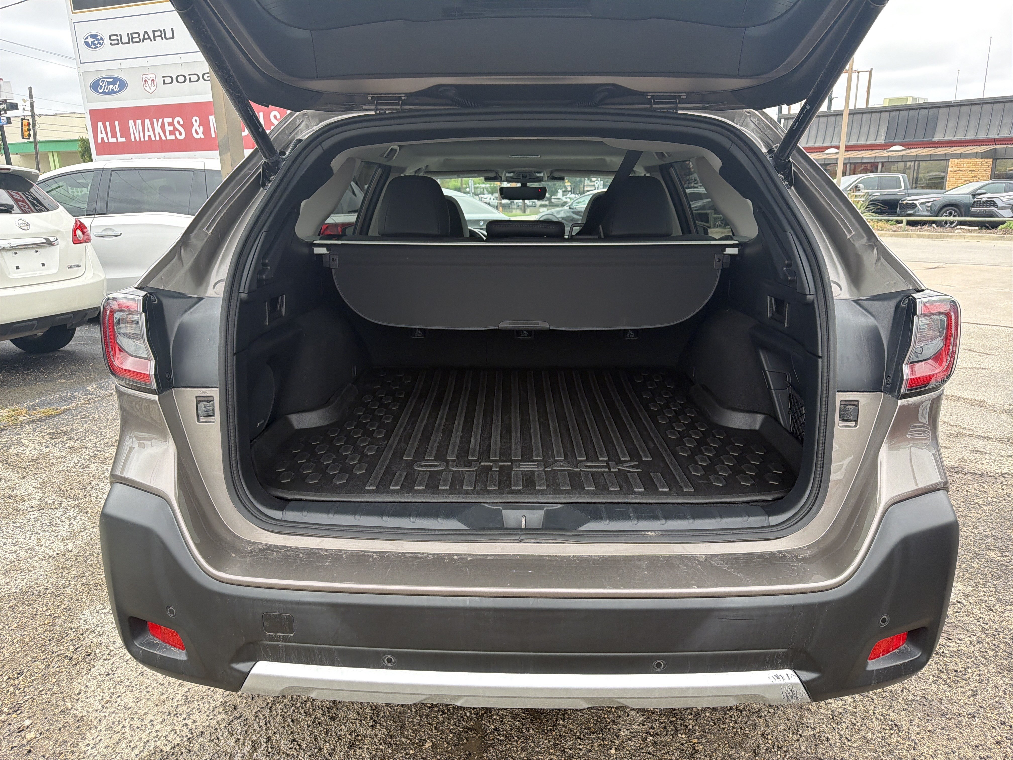 Certified 2024 Subaru Outback Limited AWD/4WD image 29
