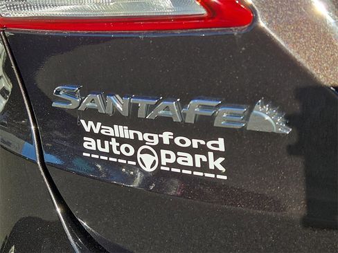 Used 2017 Hyundai Santa Fe SE w/ Cargo Package image 29