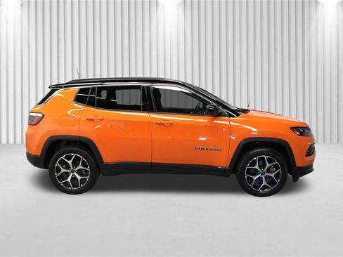 New 2026 Jeep Compass Limited image 2
