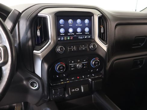 Used 2021 Chevrolet Silverado 1500 LT Trail Boss w/ Convenience Package II AWD/4WD image 5