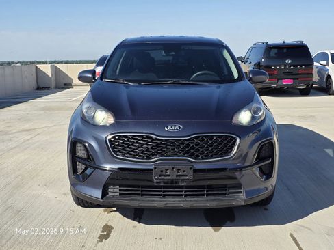 Used 2020 Kia Sportage LX FWD image 4