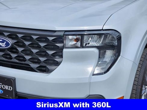 New 2026 Ford Maverick XLT w/ XLT Luxury Package FWD image 8