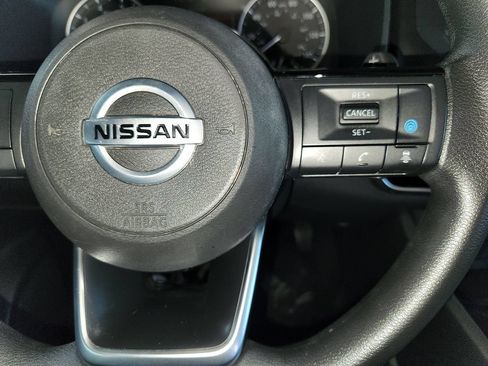 Used 2021 Nissan Rogue SV AWD/4WD image 26