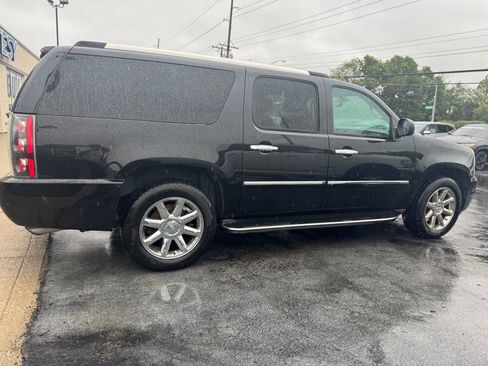 Used 2013 GMC Yukon XL Denali AWD/4WD image 6