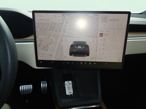 Used 2023 Tesla Model X AWD/4WD image 14