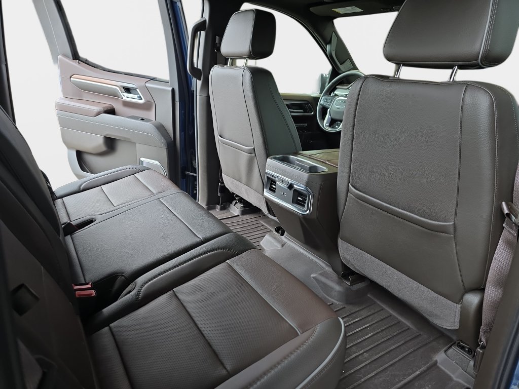 Used 2025 GMC Sierra 1500 Denali w/ Technology Package AWD/4WD image 13