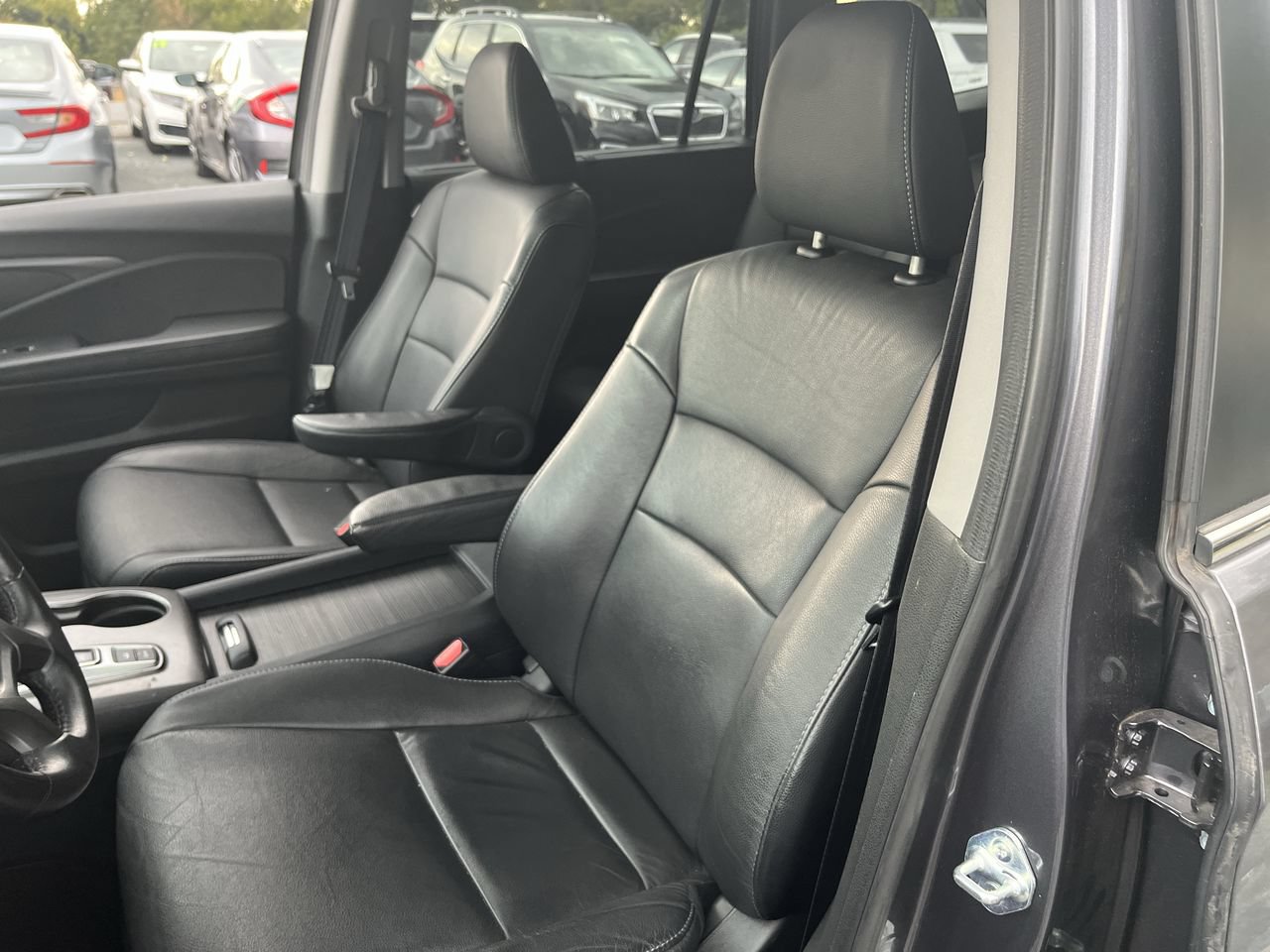 Used 2022 Honda Pilot Special Edition image 5
