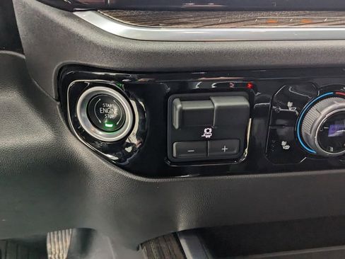 Used 2022 Chevrolet Silverado 1500 LT Trail Boss w/ Convenience Package II image 29