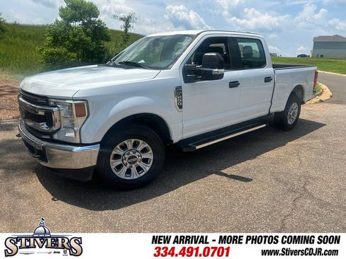 Used 2022 Ford F250 XL w/ STX Appearance Package RWD image 5