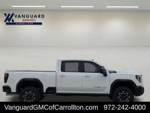 New 2026 GMC Sierra 2500 AT4X image 3