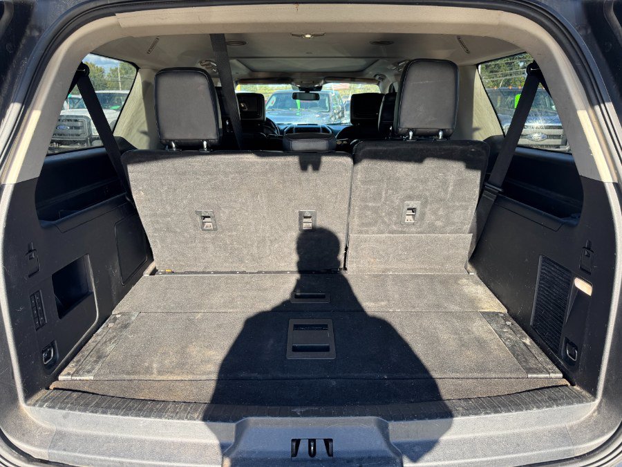 Used 2018 Ford Expedition Max Platinum AWD/4WD image 18
