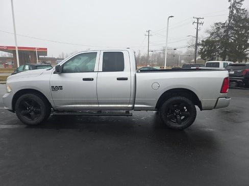 Used 2019 RAM 1500 Express w/ Express Value Package image 8