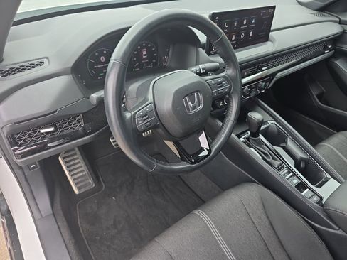 Used 2024 Honda Accord Sport image 6