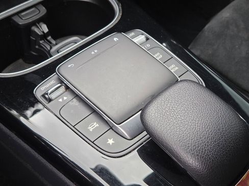 Certified 2023 Mercedes-Benz CLA 250 image 33