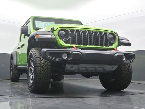 Used 2025 Jeep Gladiator Mojave w/ Safety Group image 53