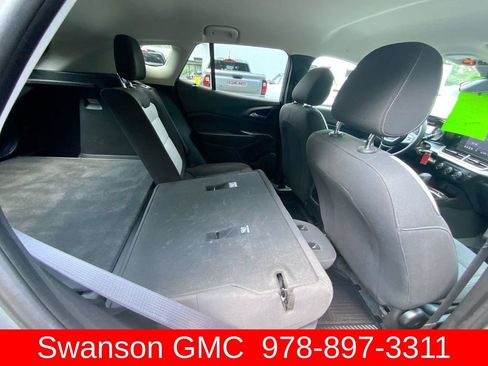 Certified 2024 Chevrolet Trax LS w/ Driver Confidence Package FWD image 31